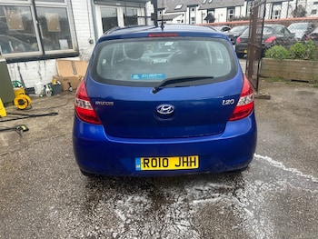 Used Hyundai i20 2010 for sale - 78000052: Photo