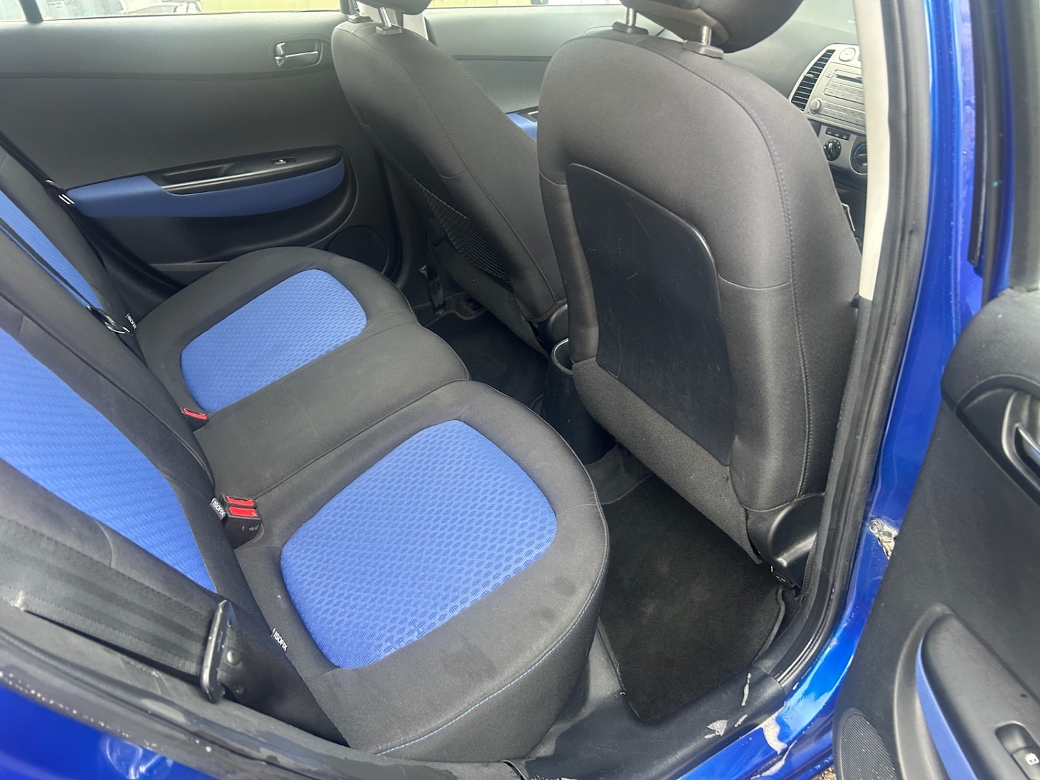 Used Hyundai i20 2010 for sale - 78000052: Photo 6