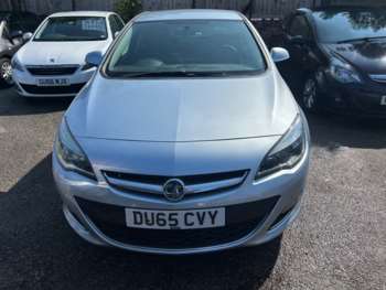 2015 (65) - 1.6i 16V SRi 5dr