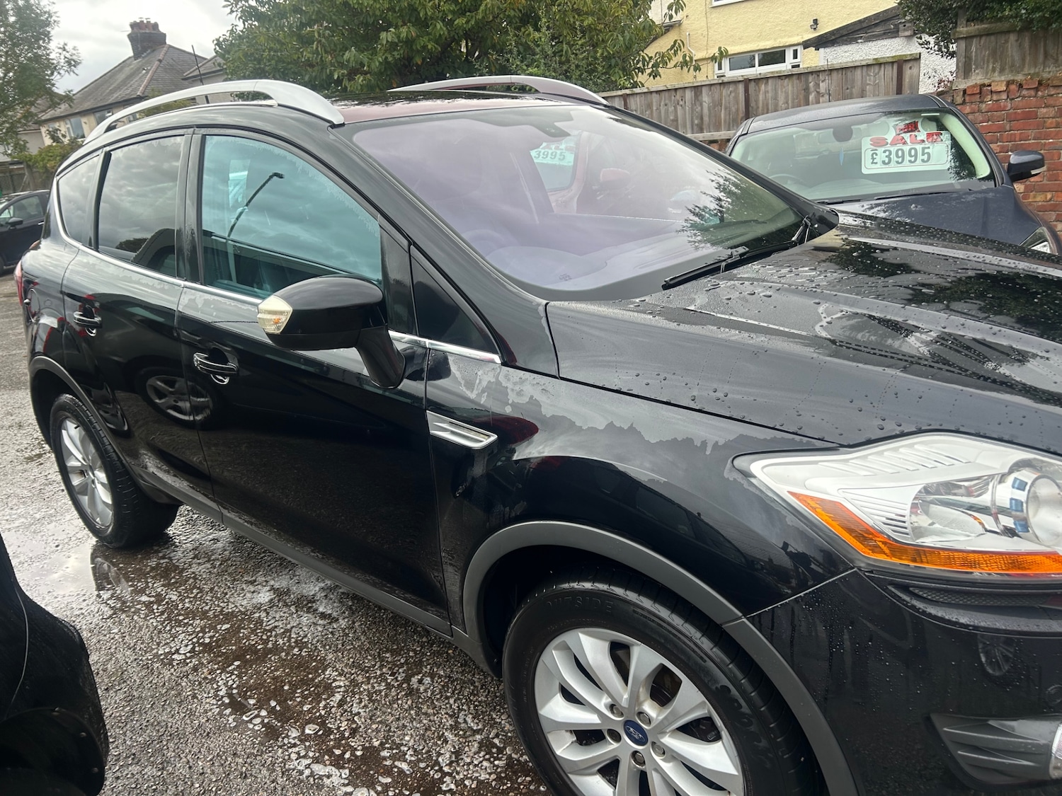 Used Ford Kuga 2010 for sale - 76127690: Photo 2