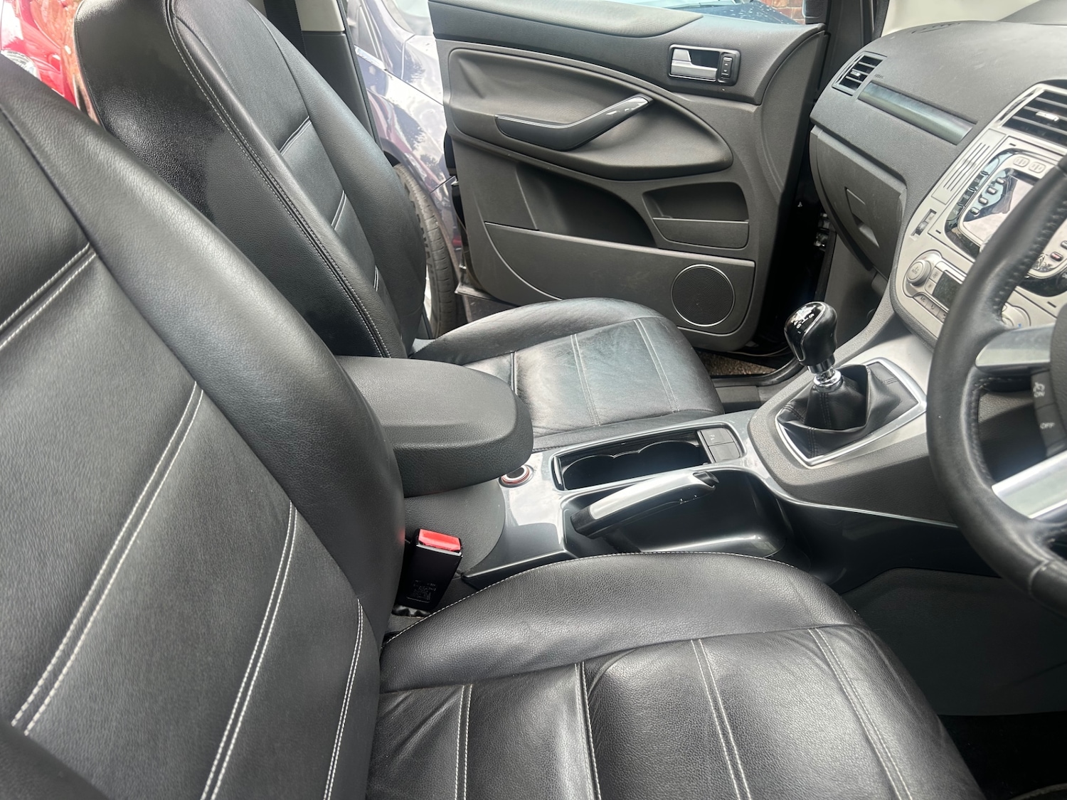 Used Ford Kuga 2010 for sale - 76127690: Photo 6