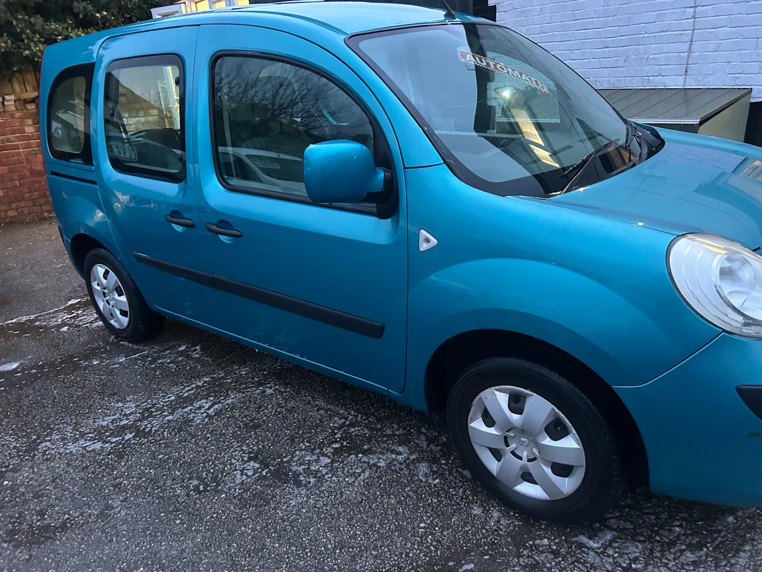 Used Renault Kangoo 2010 for sale - 77288839: Photo 2
