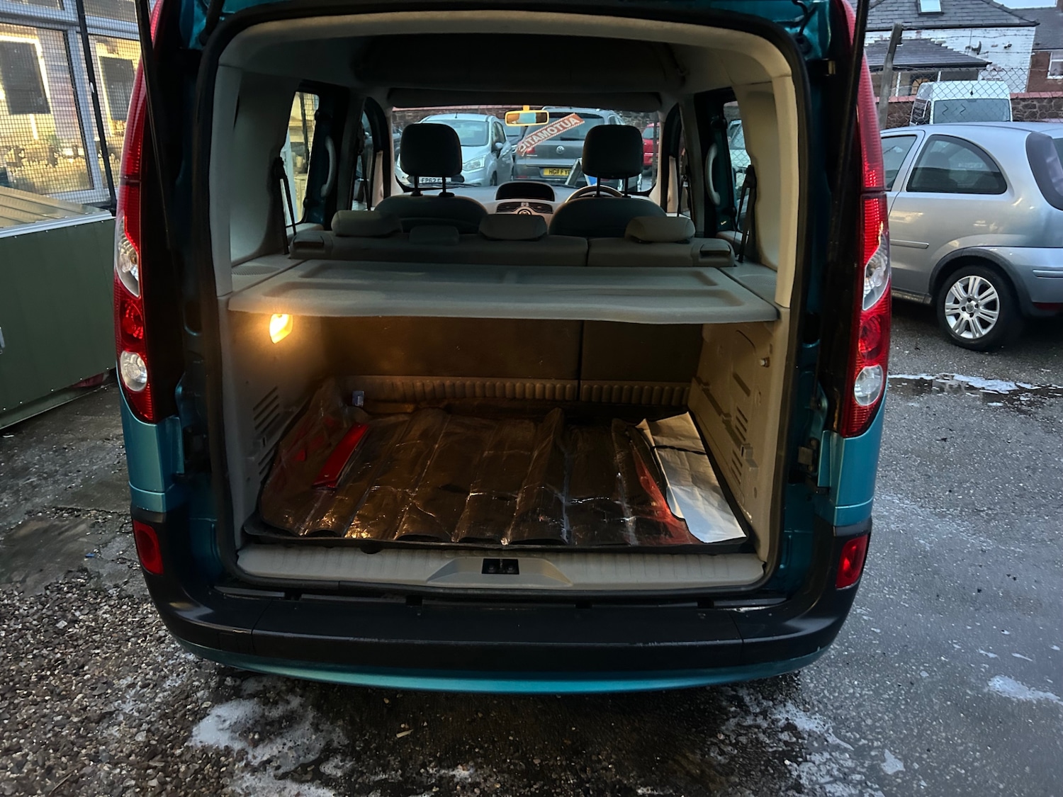 Used Renault Kangoo 2010 for sale - 77288839: Photo 8