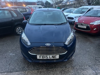 Used Ford Fiesta 2015 for sale - 76713284: Photo