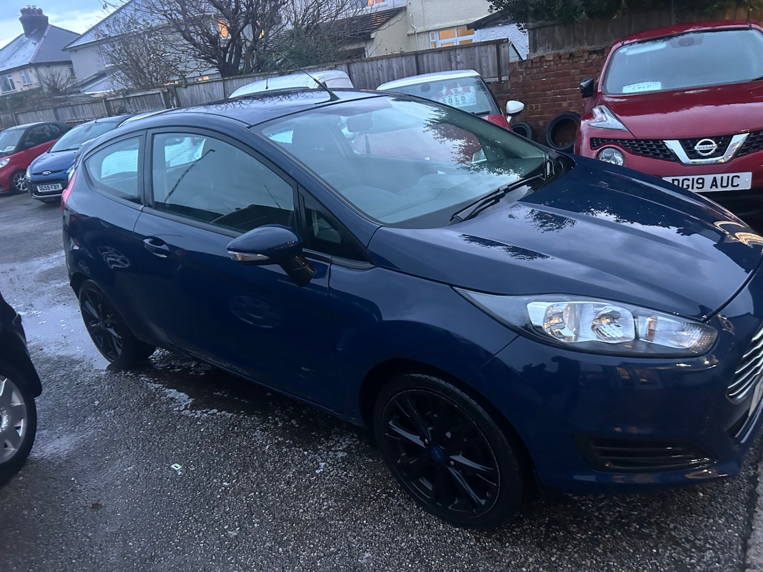 Used Ford Fiesta 2015 for sale - 76713284: Photo 2