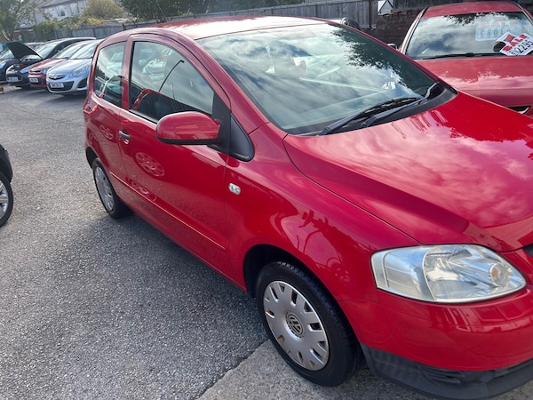 Used Volkswagen Fox 2010 for sale - 76254800: Photo 2
