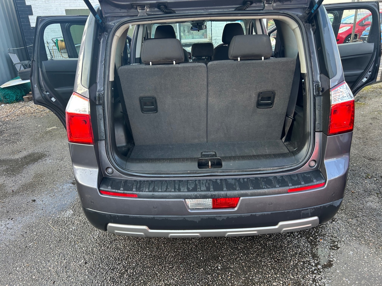 Used Chevrolet Orlando 2011 for sale - 77653201: Photo 8