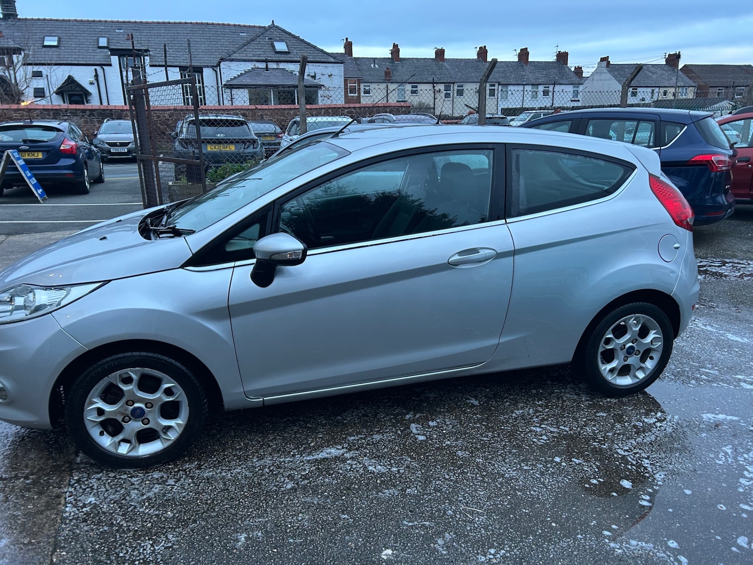 Used Ford Fiesta 2012 for sale - 77198587: Photo 3