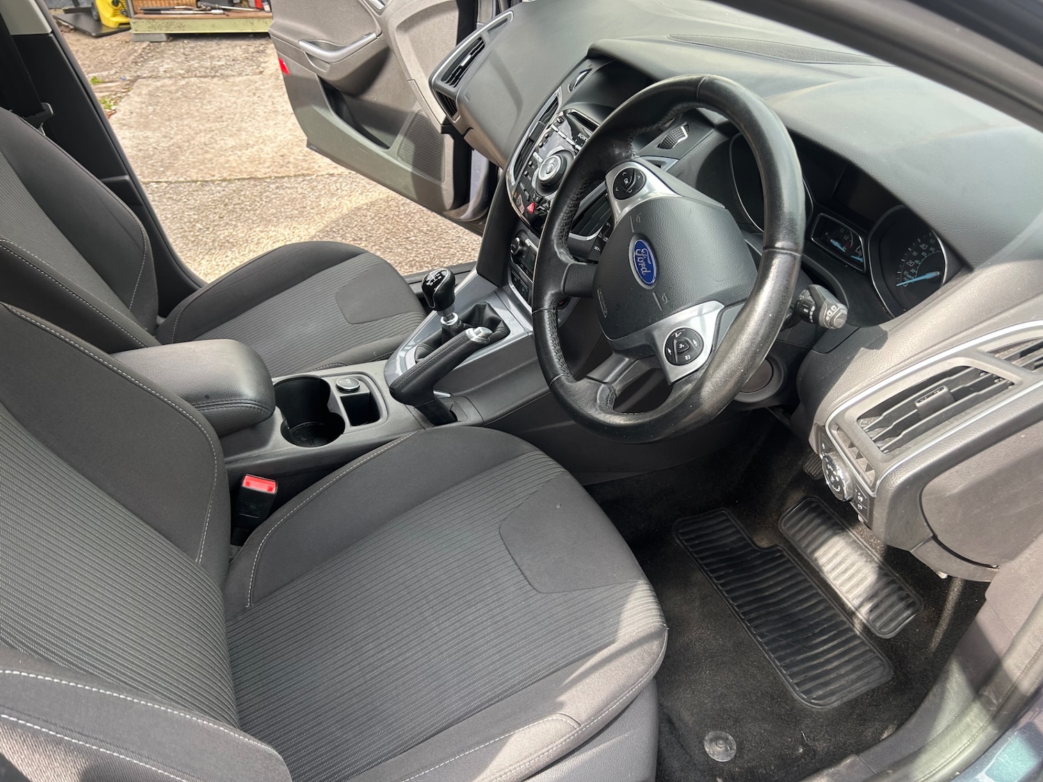 Used Ford Focus 2014 for sale - 76088499: Photo 5