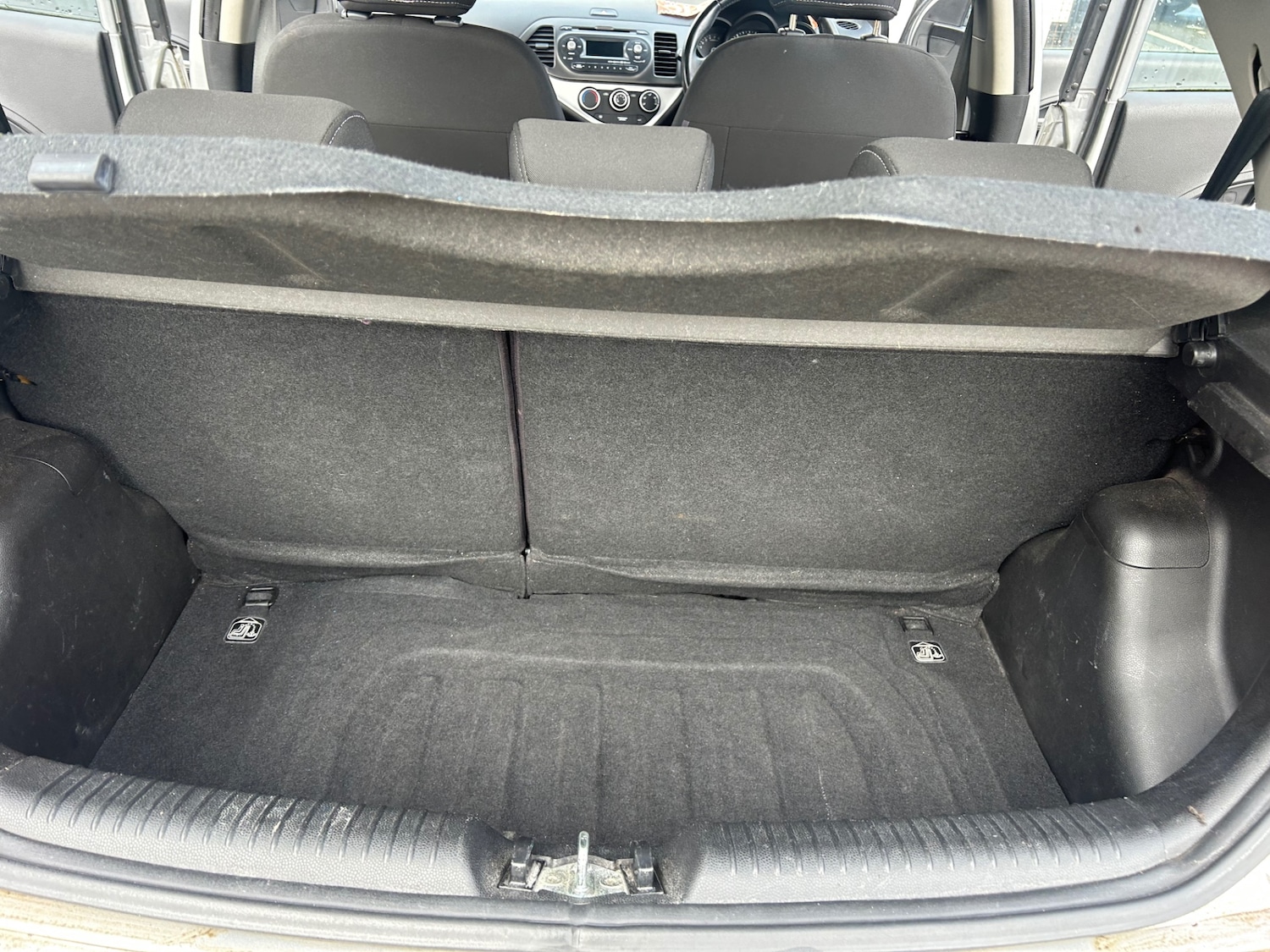 Used Kia Picanto 2012 for sale - 77701610: Photo 8