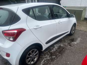 Used Hyundai i10 2014 for sale - 74138575: Photo