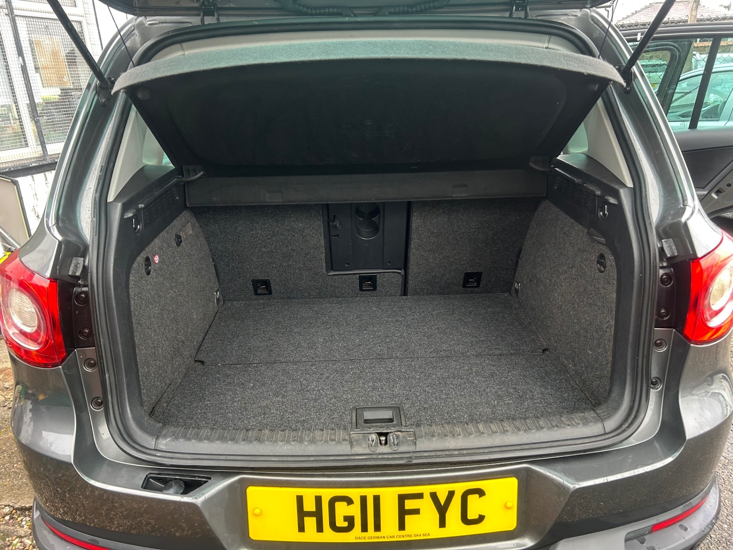 Used Volkswagen Tiguan 2011 for sale - 77365386: Photo 7