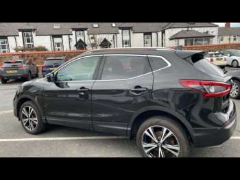 Used Nissan Qashqai 2017 for sale - 74427447: Photo