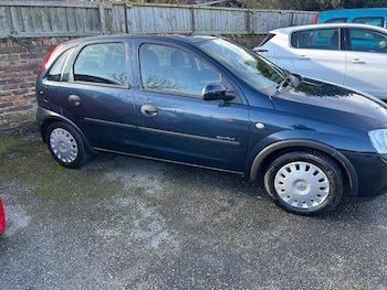 Used Vauxhall Corsa 2002 for sale - 77350794: Photo