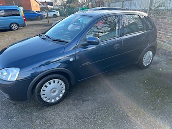 Used Vauxhall Corsa 2002 for sale - 77350794: Photo