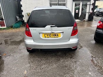 Used Mercedes-Benz A-Class 2010 for sale - 76555356: Photo