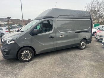Used Vauxhall Vivaro 2016 for sale - 77990209: Photo