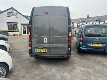 Used Vauxhall Vivaro 2016 for sale - 77990209: Photo