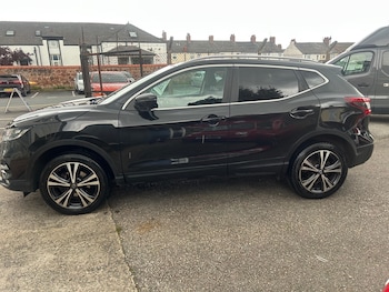 Used Nissan Qashqai 2017 for sale - 78508621: Photo