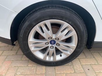 Used Ford Focus 2014 for sale - 79401261: Photo