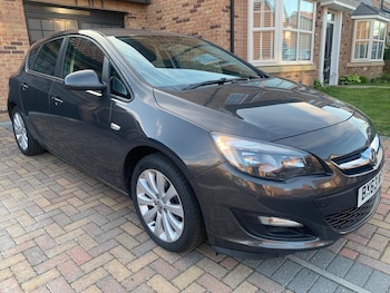 Used Vauxhall Astra 2013 for sale - 79337686: Photo