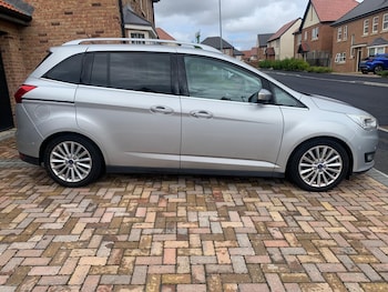 Used Ford Grand C-Max 2015 for sale - 79590165: Photo