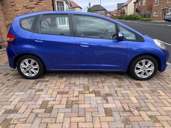 Used Honda Jazz 2012 for sale - 79589598: Photo