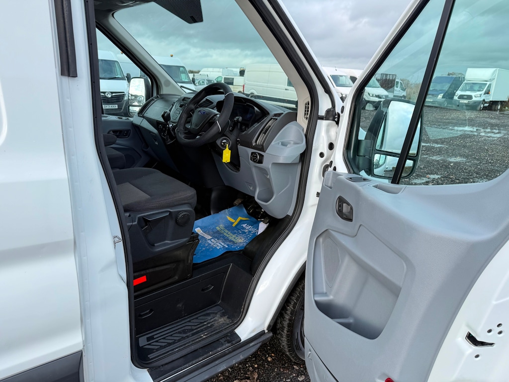 Used Ford Transit 2018 for sale - 77499884: Photo 21