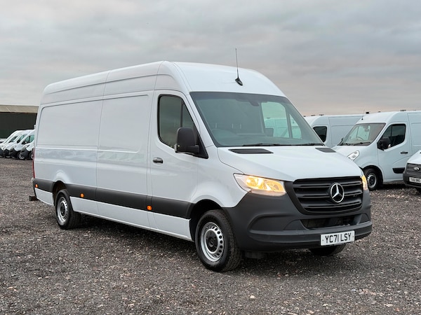 Used Mercedes-Benz Sprinter 2021 for sale - 76217341: Photo 1