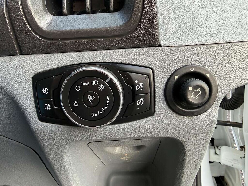 Used Ford Transit 2019 for sale - 77339685: Photo 24