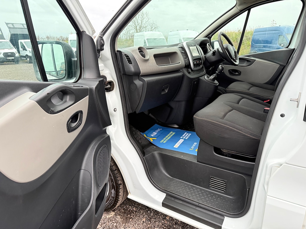 Used Renault Trafic 2015 for sale - 76428398: Photo 12