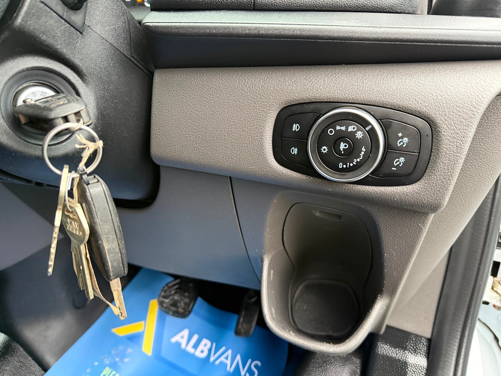 Used Ford Transit Custom 2018 for sale - 77800172: Photo 23