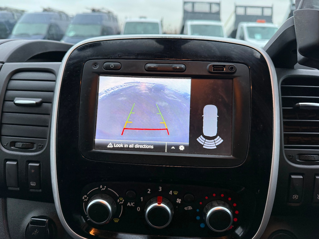 Used Renault Trafic 2019 for sale - 76999799: Photo 22