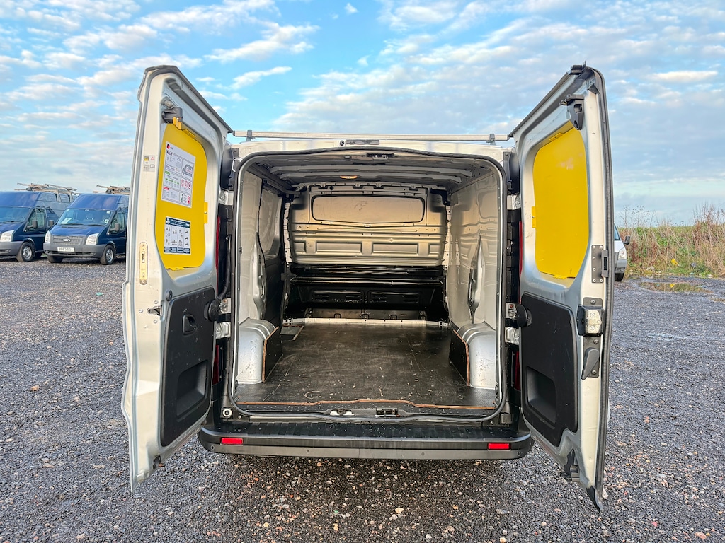 Used Vauxhall Vivaro 2019 for sale - 76999792: Photo 10
