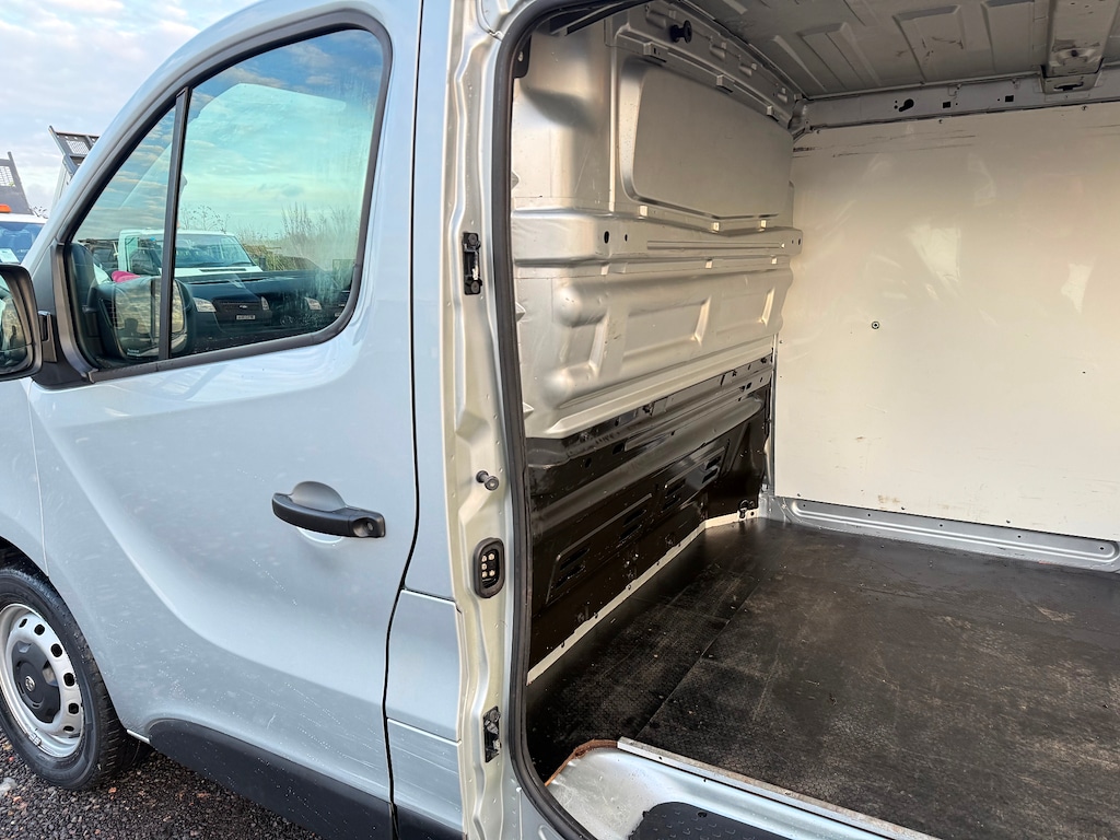 Used Vauxhall Vivaro 2019 for sale - 76999792: Photo 14