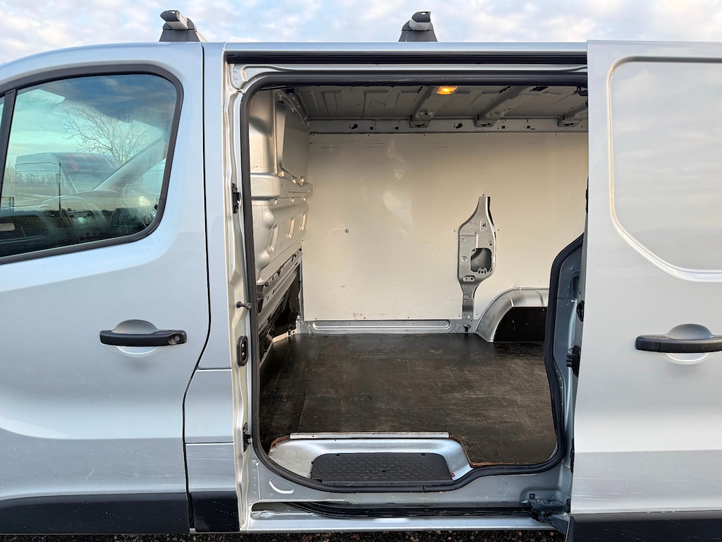 Used Vauxhall Vivaro 2019 for sale - 76999792: Photo 15