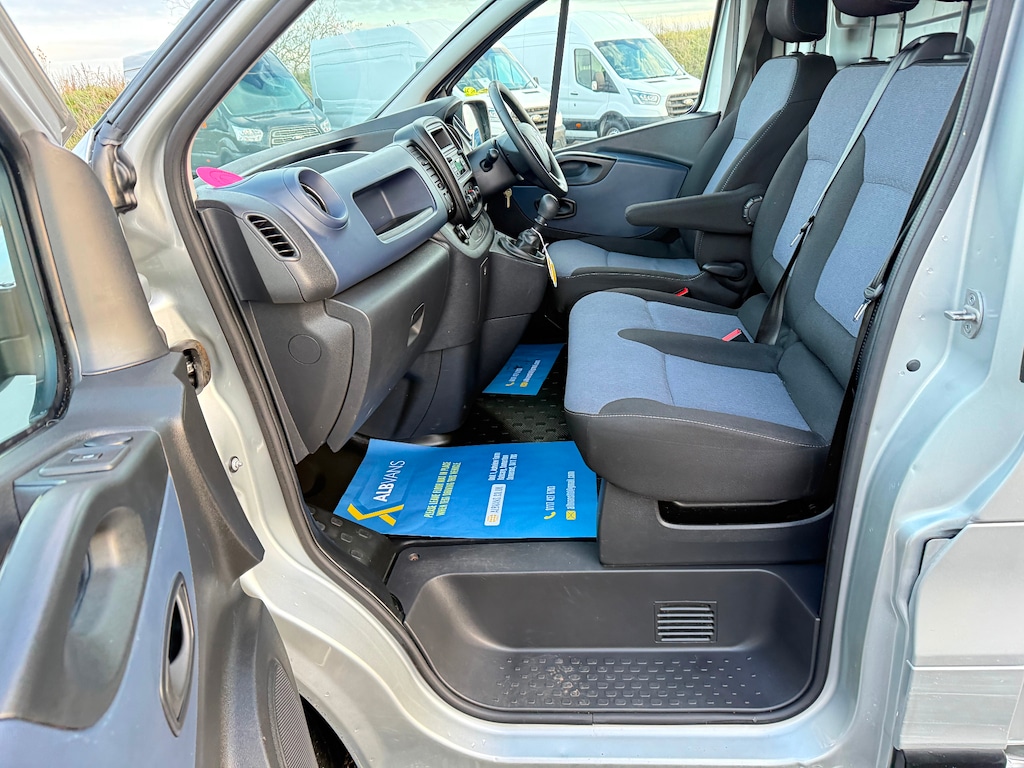 Used Vauxhall Vivaro 2019 for sale - 76999792: Photo 18