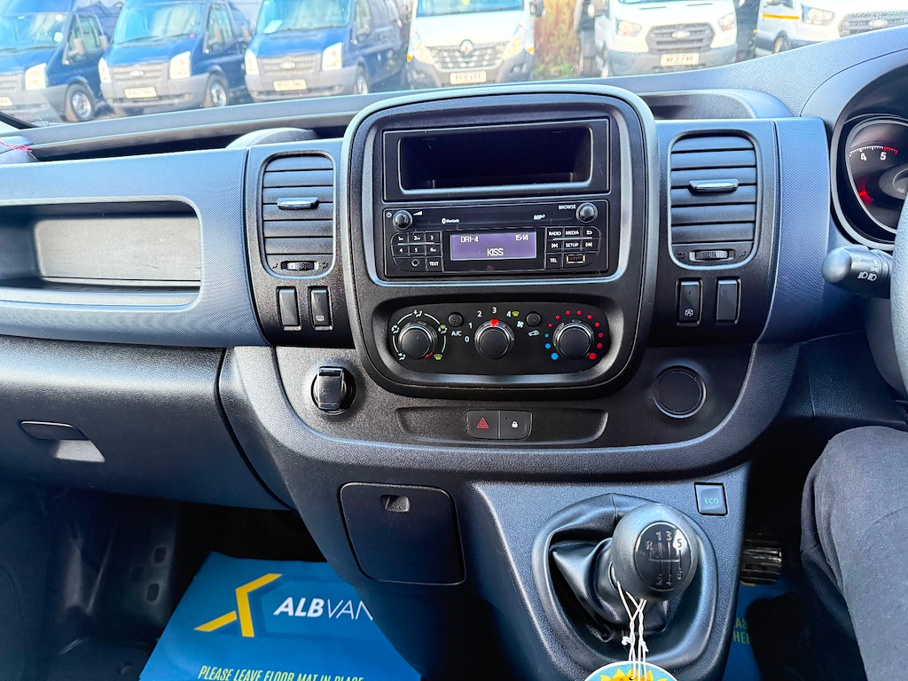 Used Vauxhall Vivaro 2019 for sale - 76999792: Photo 20