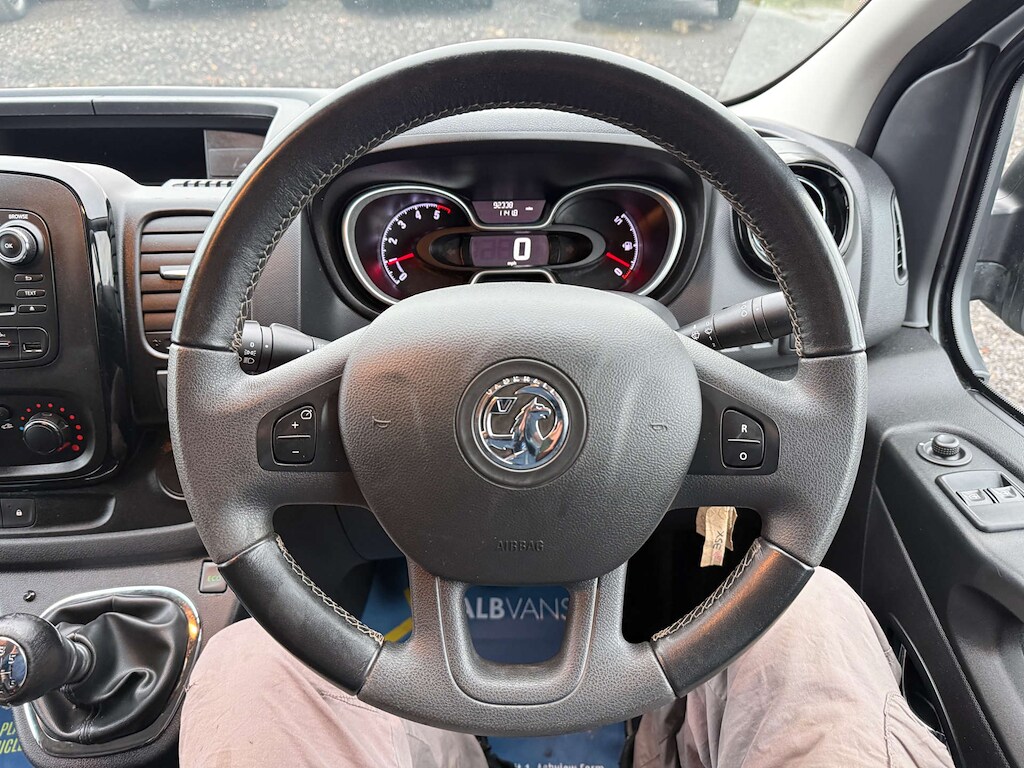 Used Vauxhall Vivaro 2019 for sale - 77389259: Photo 25