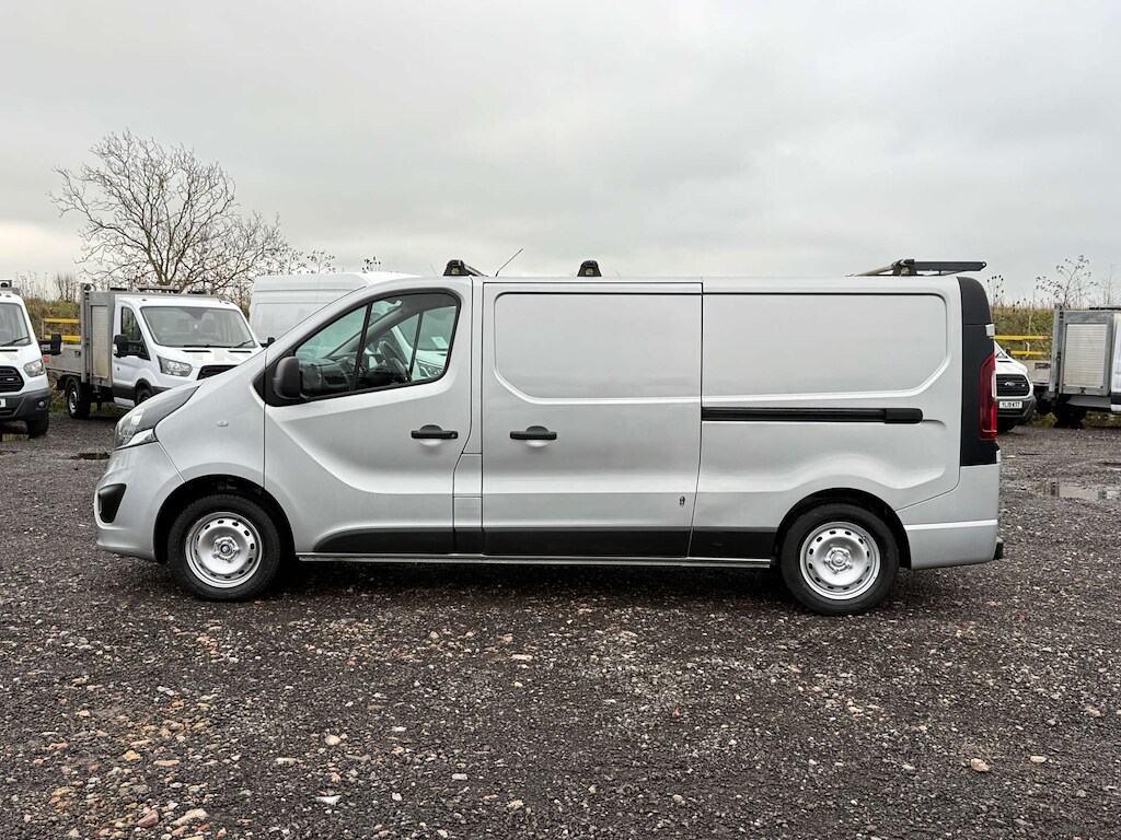 Used Vauxhall Vivaro 2019 for sale - 77389259: Photo 5