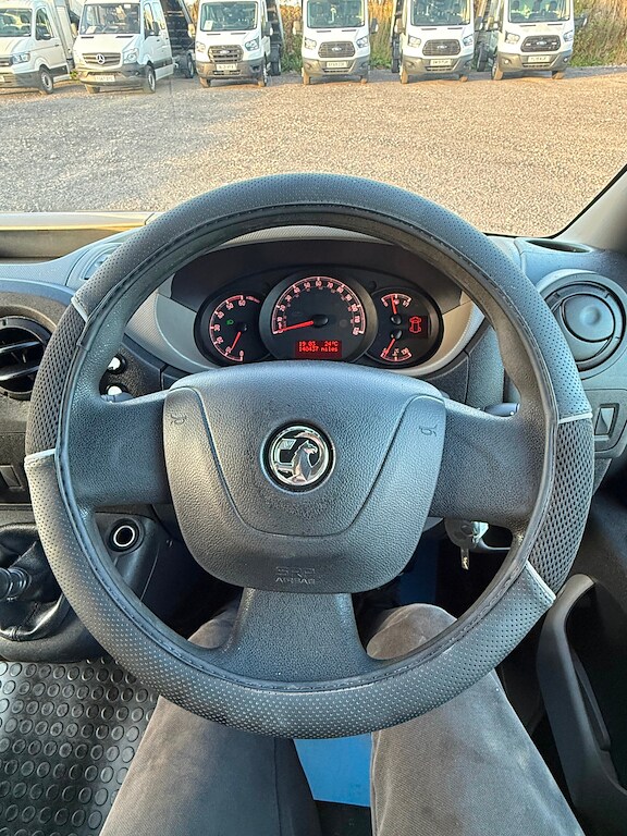 Vehicle 21