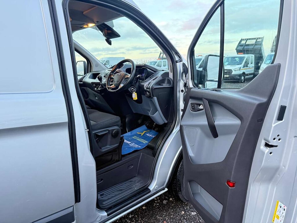 Used Ford Transit Custom 2017 for sale - 77339801: Photo 14