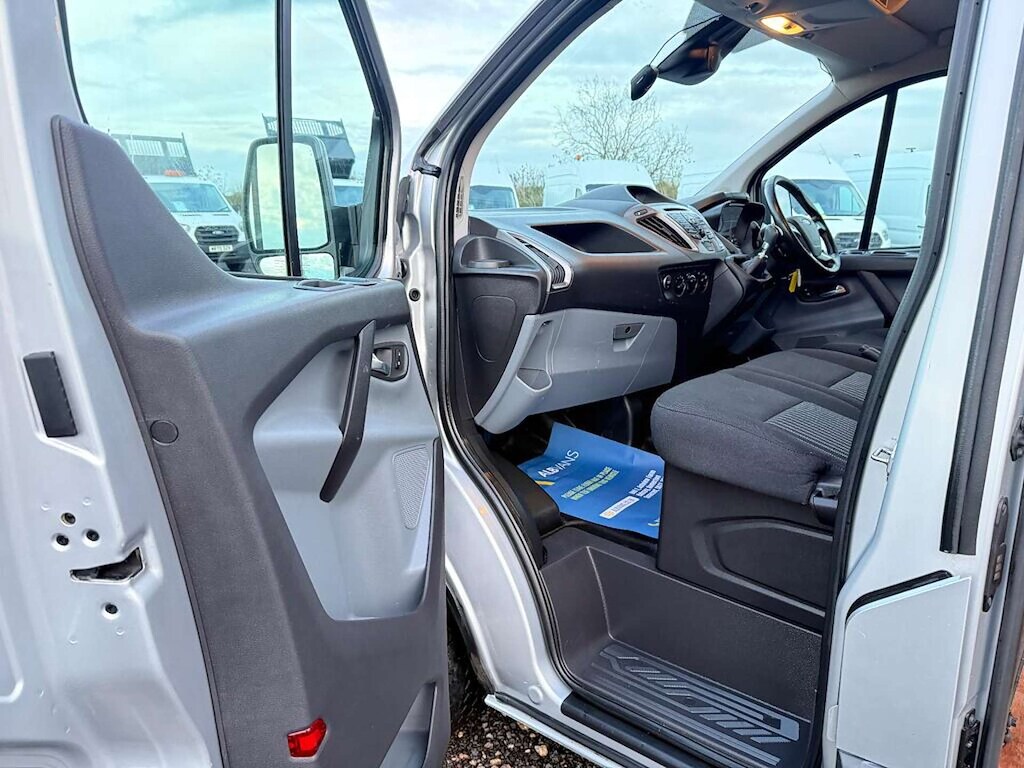 Used Ford Transit Custom 2017 for sale - 77339801: Photo 16