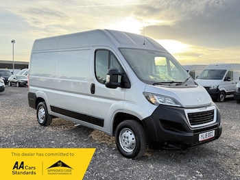 Peugeot Boxer feature image