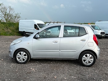 Used Hyundai i10 2011 for sale - 78518881: Photo