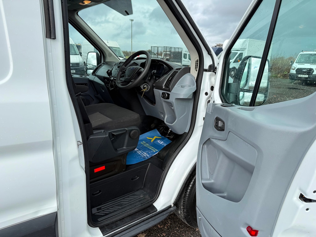 Used Ford Transit 2018 for sale - 77499870: Photo 22