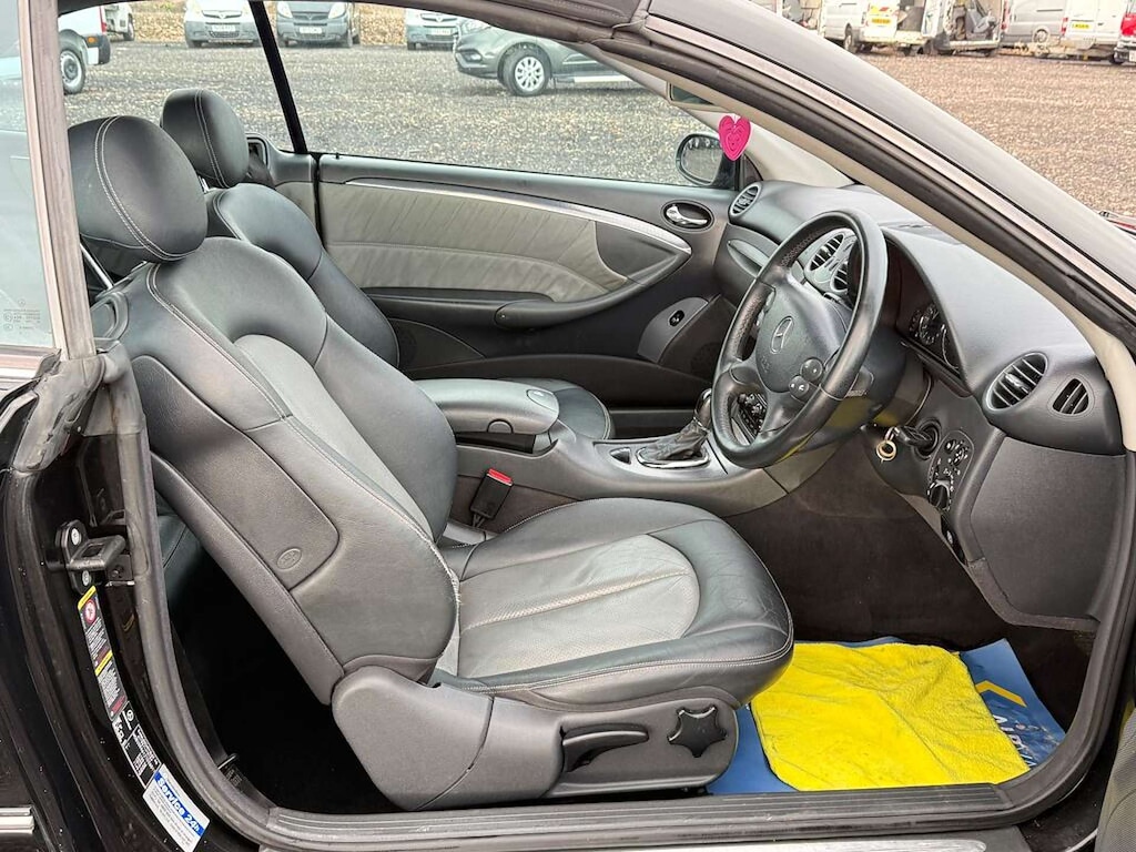 Used Mercedes-Benz CLK 2004 for sale - 77339770: Photo 19