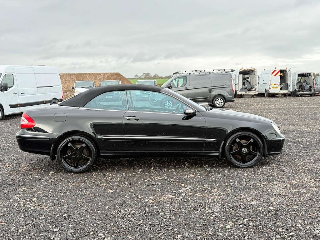 Used Mercedes-Benz CLK 2004 for sale - 77339770: Photo 7