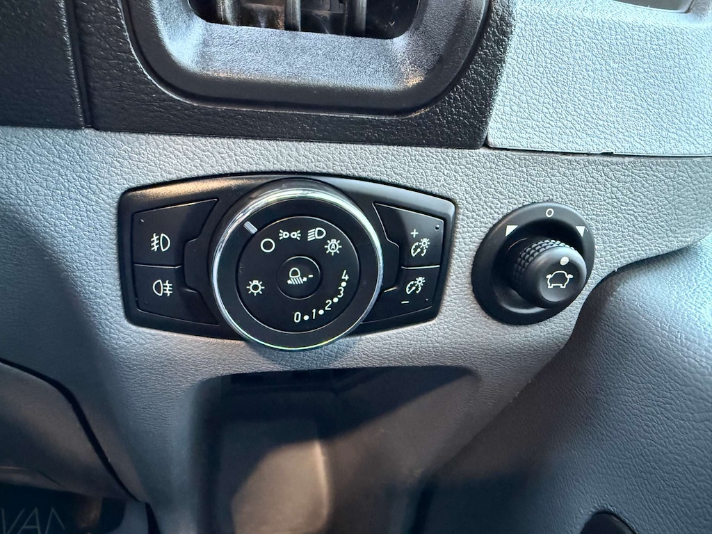 Used Ford Transit 2019 for sale - 77389252: Photo 28