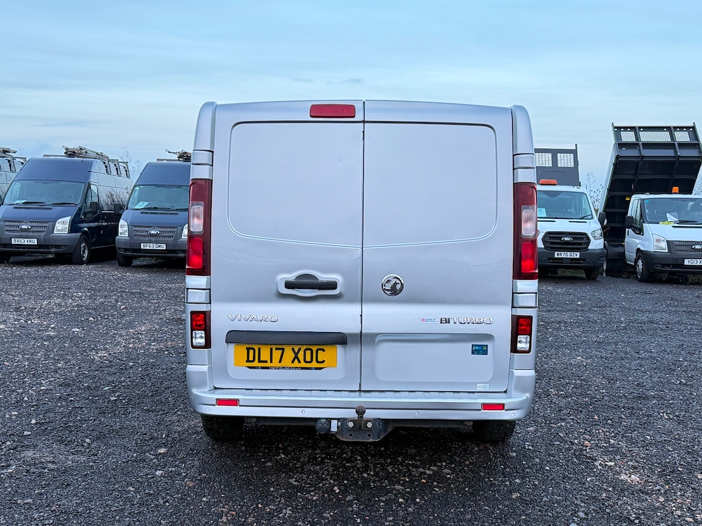 Used Vauxhall Vivaro 2017 for sale - 77022001: Photo 7